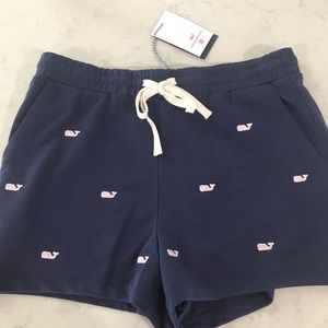 Vineyard Vines women’s shorts